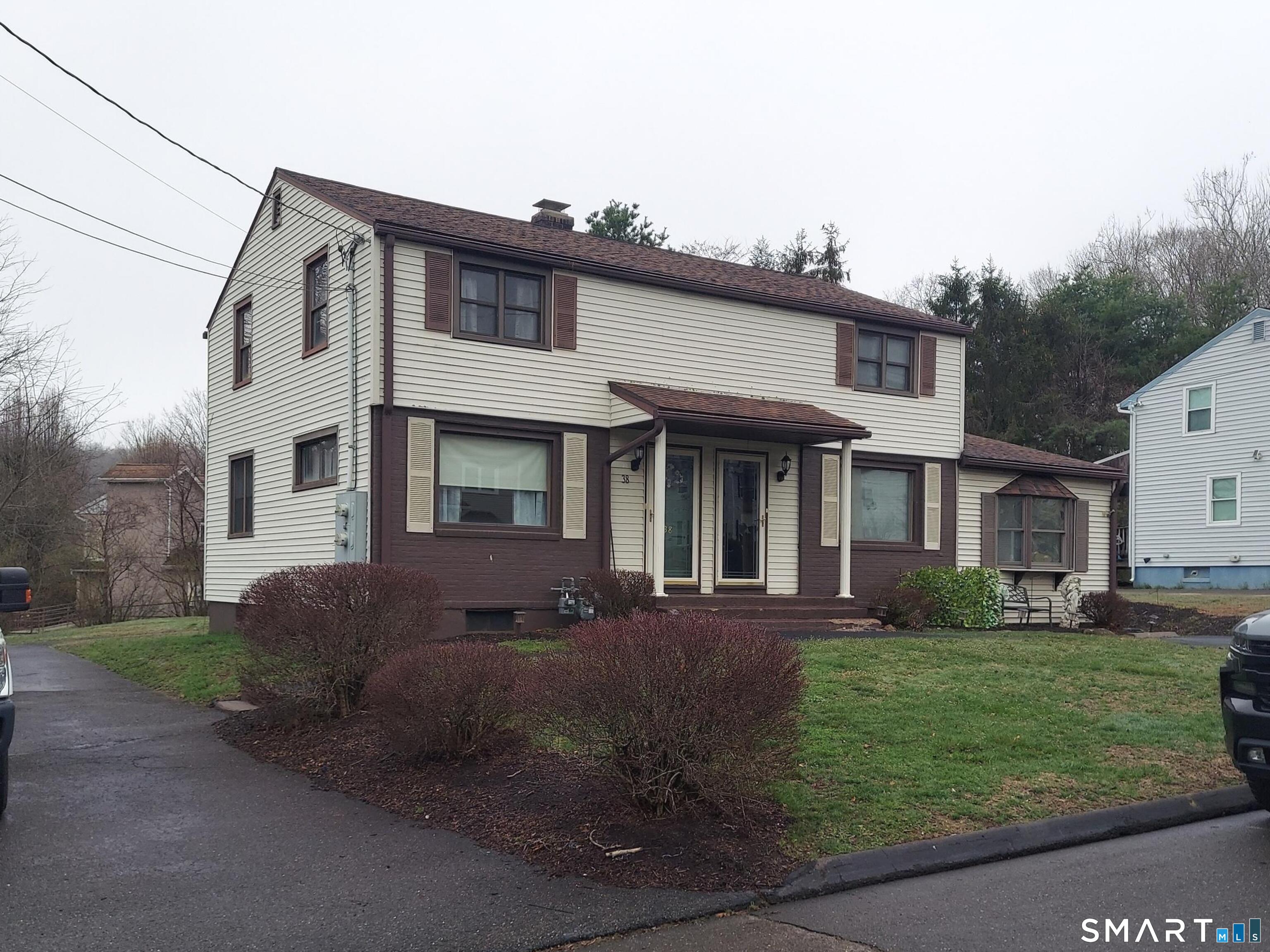 38-40 Lakeview Terrace