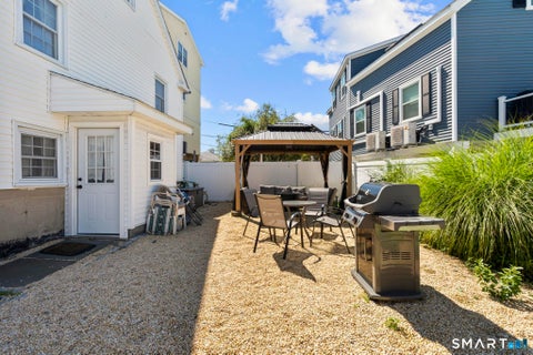 Tiny photo for 752 E Broadway, Milford, CT 06460 (MLS # 24206008)