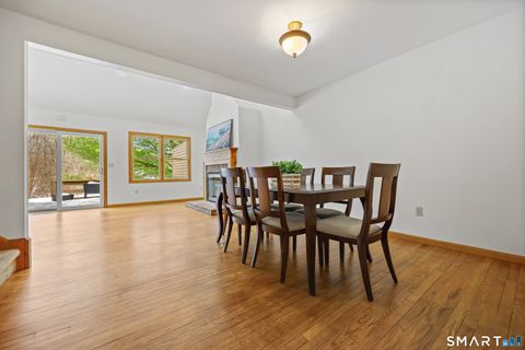 Tiny photo for 21 Rockview Circle #21, Monroe, CT 06468 (MLS # 24152998)