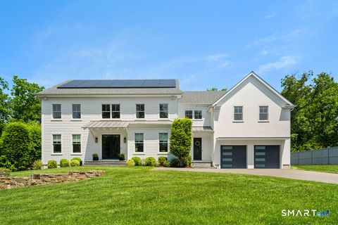 Photo of 7 Mortar Rock Road, Westport, CT 06880 (MLS # 24178067)