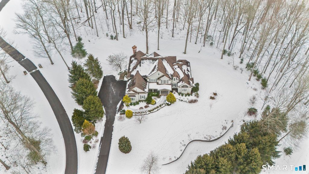 Photo of 51 Elderslie Lane, Woodbridge, CT 06525 (MLS # 24148650)