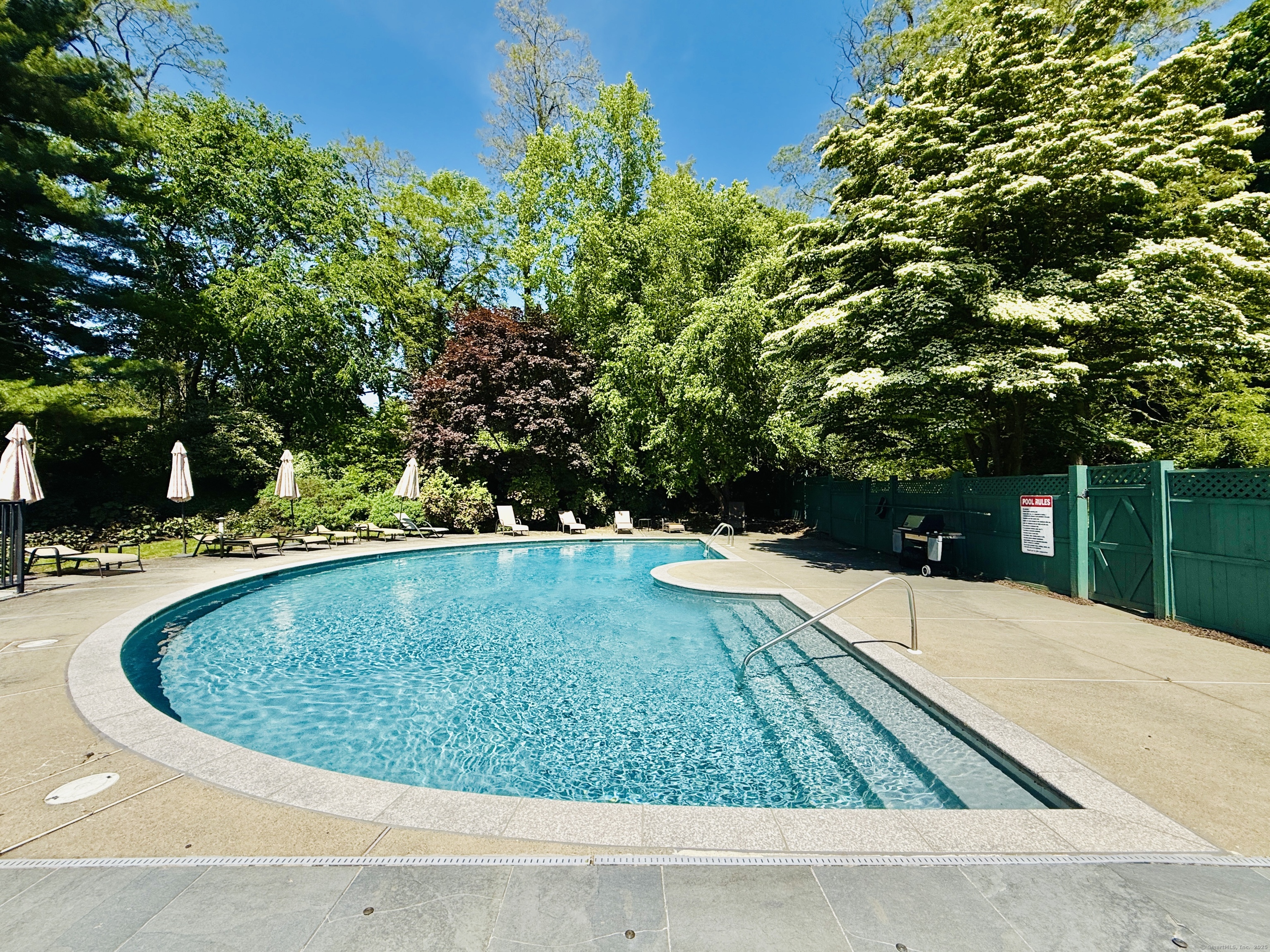 30 Hills Lane 30