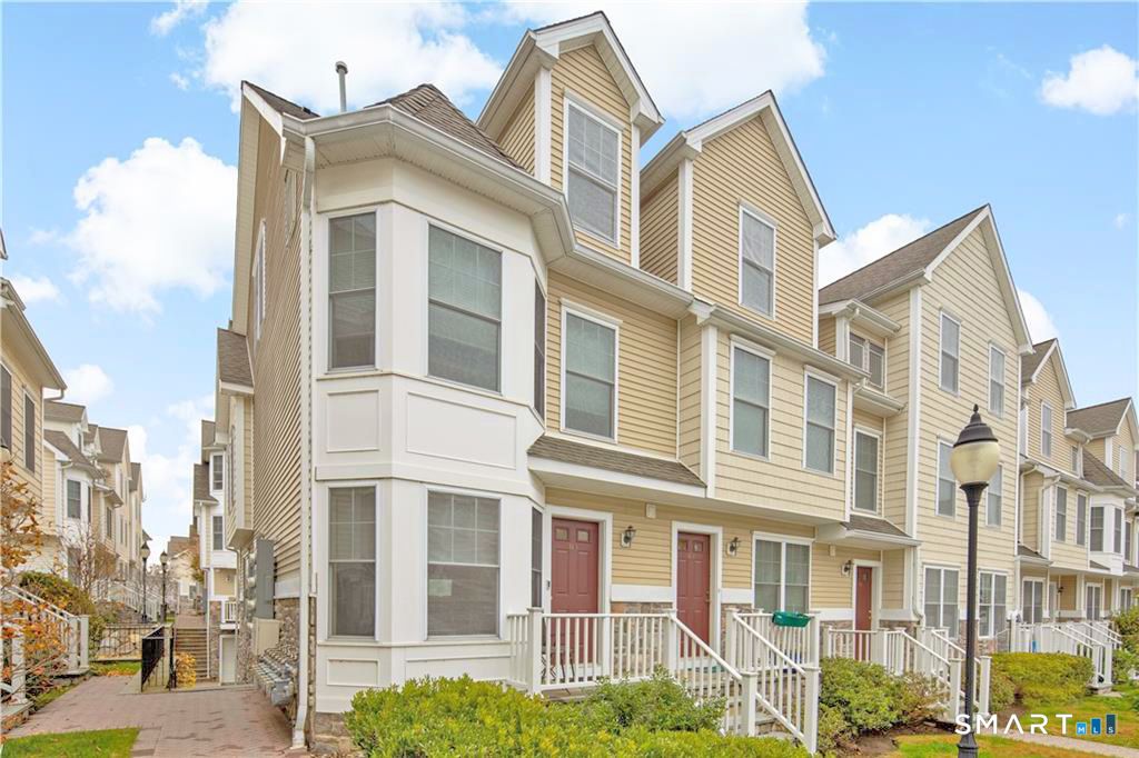 Photo of 85 Camp Avenue #11A, Stamford, CT 06907 (MLS # 24172406)