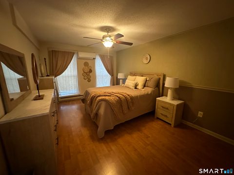 Tiny photo for 140 Kane Street #B6, West Hartford, CT 06119 (MLS # 24155514)