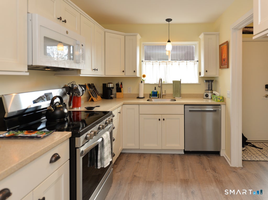 247 Heritage Village C