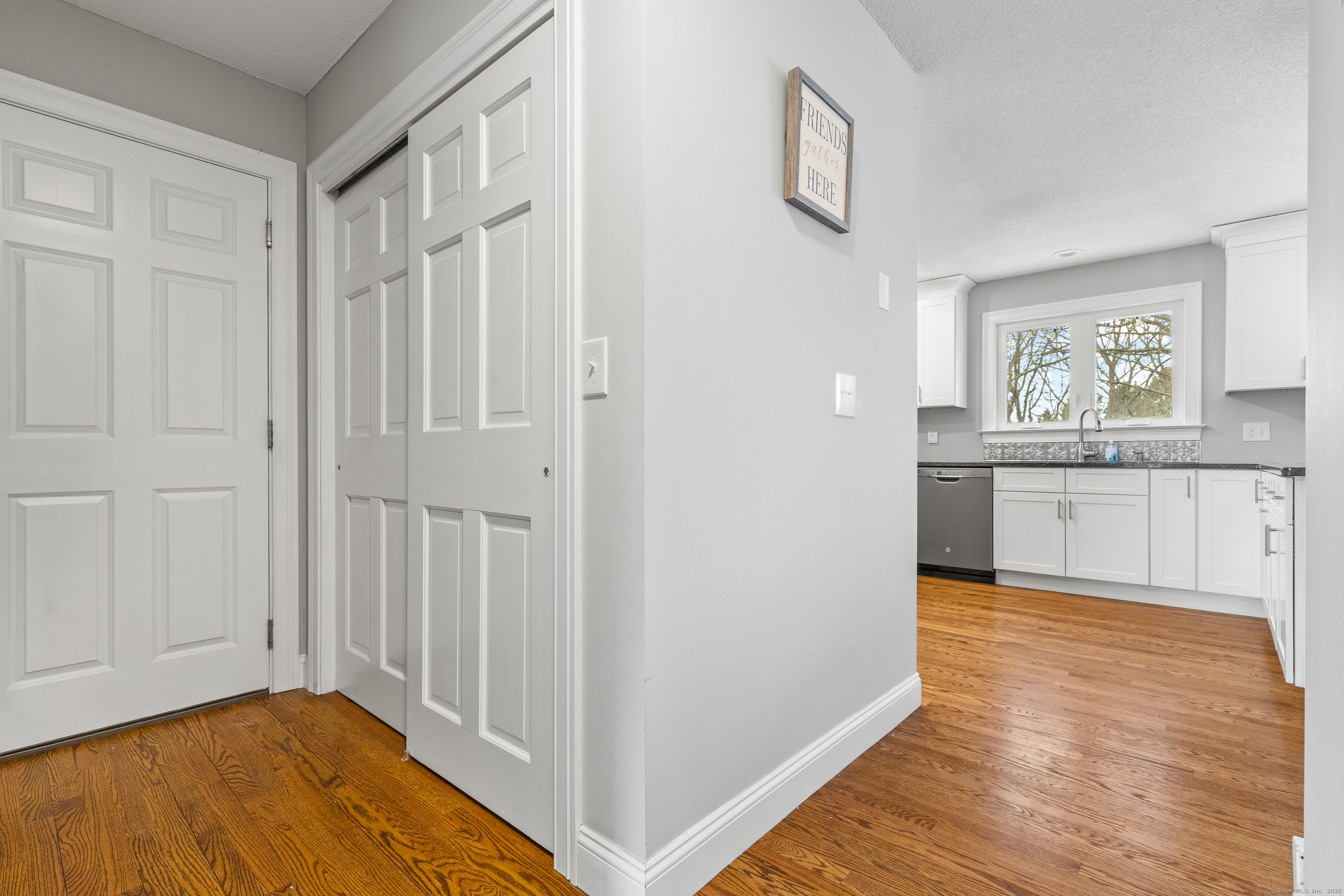 5 Applewood Drive, Waterford, Connecticut image 7