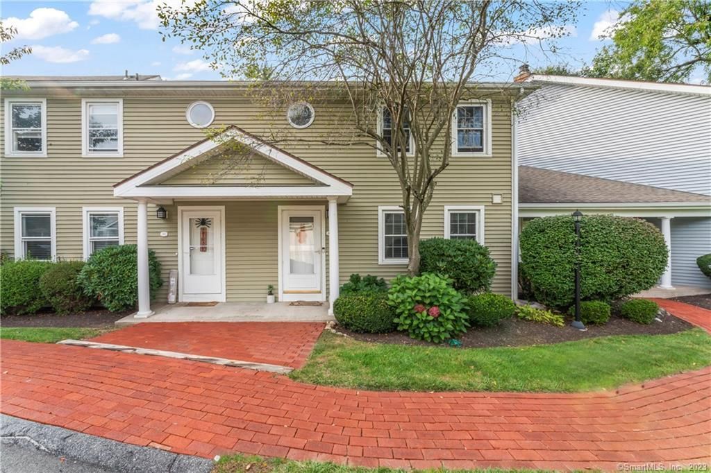 Photo of 1 E Hayestown Road #47, Danbury, CT 06811 (MLS # 24137556)