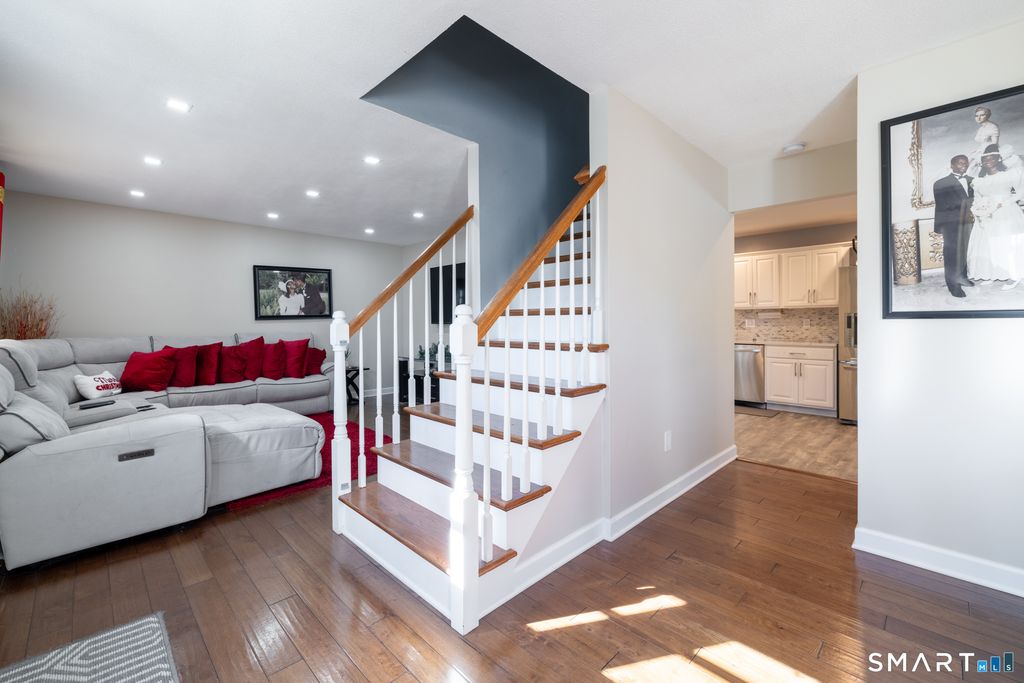 Photo of 76 Kenmore Avenue, Waterbury, CT 06708 (MLS # 24159615)