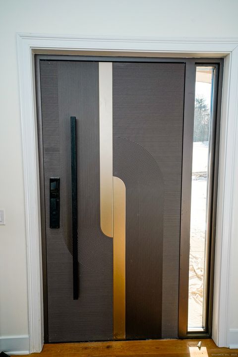 Tiny photo for 3 Cobtail Way, Simsbury, CT 06070 (MLS # 24143551)