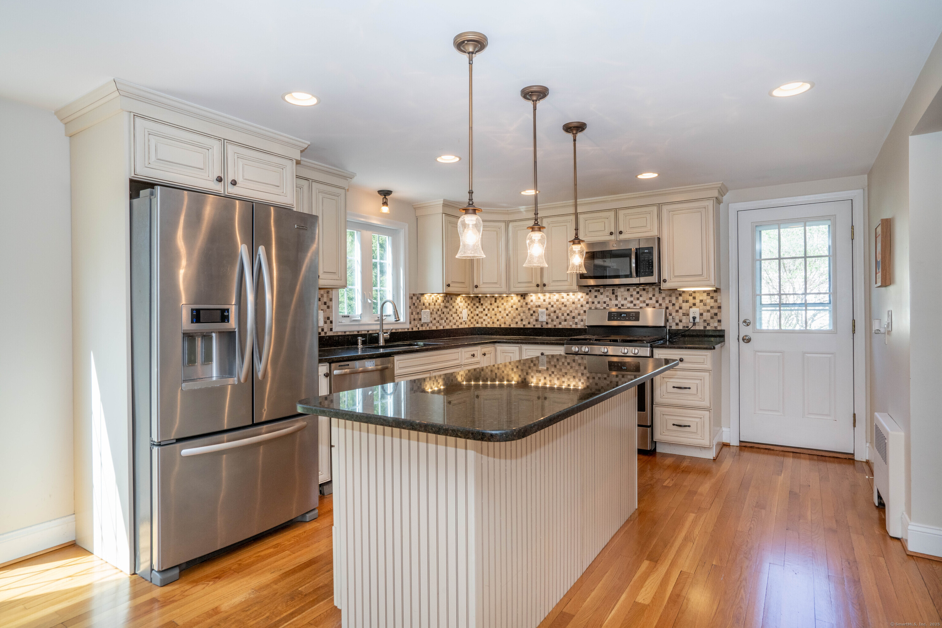 17 Trotwood Drive, West Hartford, Connecticut image 10