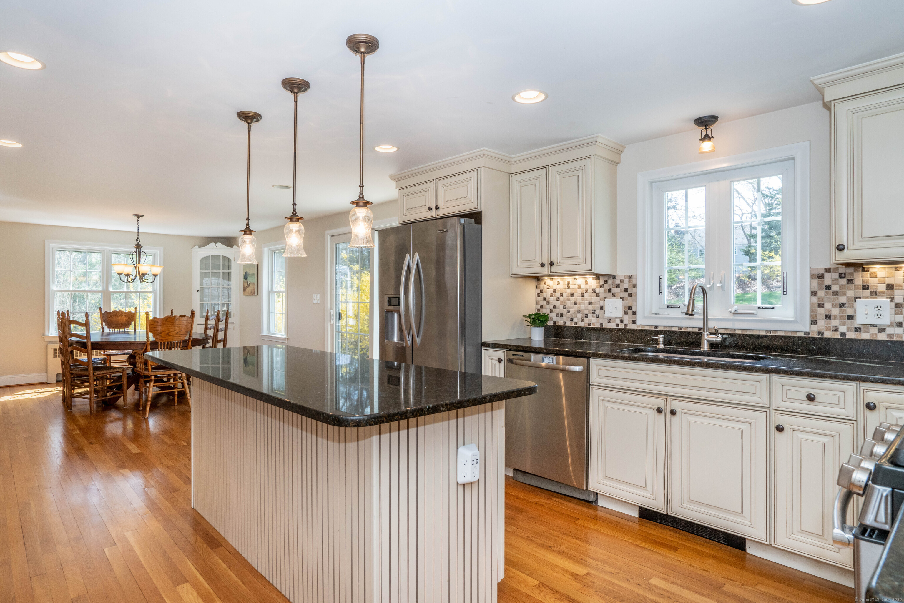 17 Trotwood Drive, West Hartford, Connecticut image 12