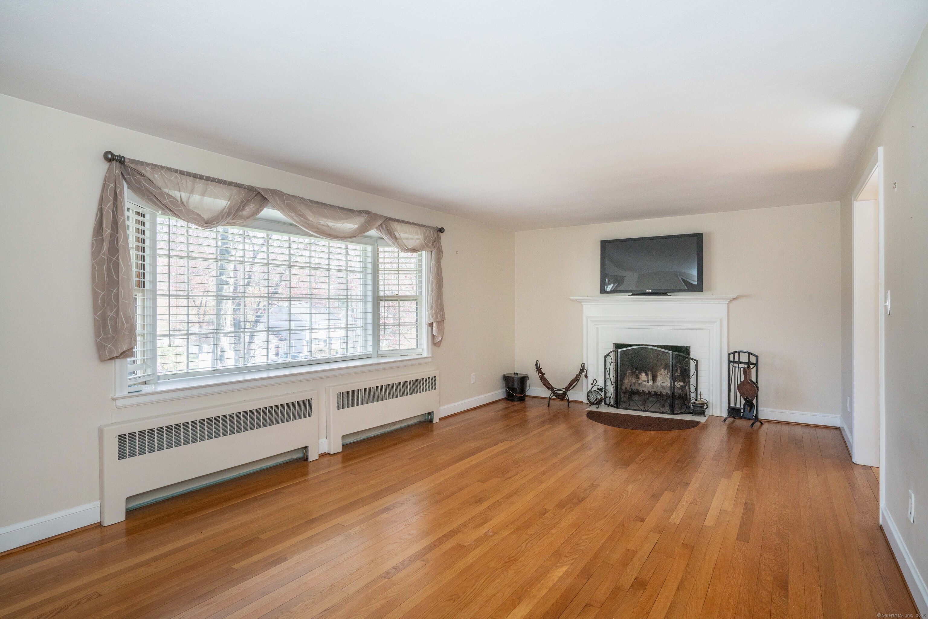 17 Trotwood Drive, West Hartford, Connecticut image 3