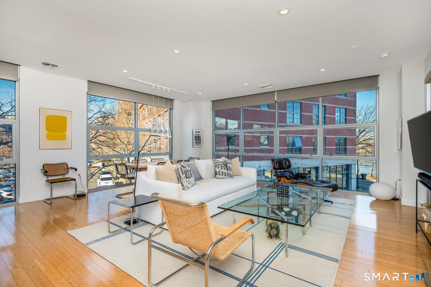 33 North Water Street 207