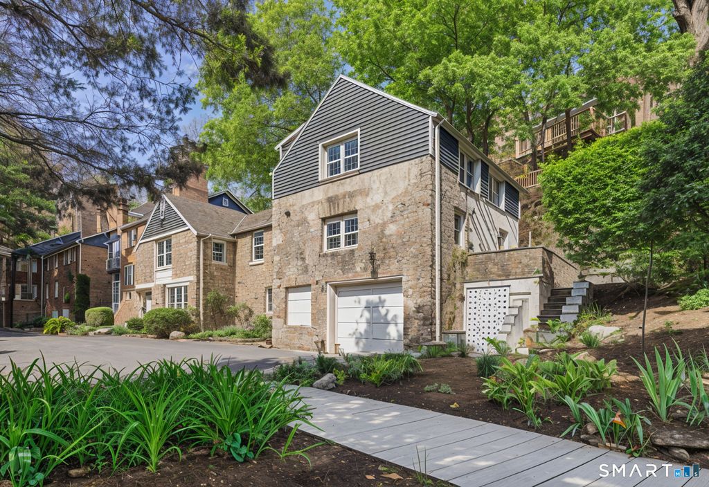 Photo of 3 Valley View Road #1, Norwalk, CT 06851 (MLS # 24169882)