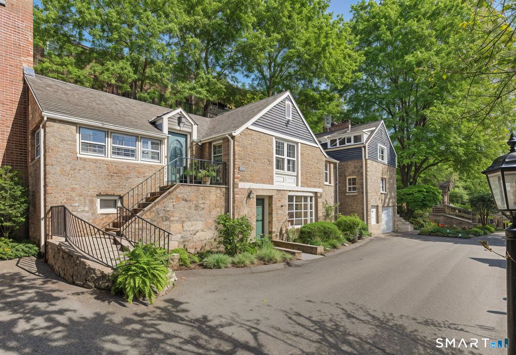 Photo of 3 Valley View Road #1, Norwalk, CT 06851 (MLS # 24169882)