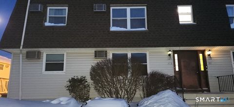 Photo of 123 Blackstone Village #123, Meriden, CT 06450 (MLS # 24124693)