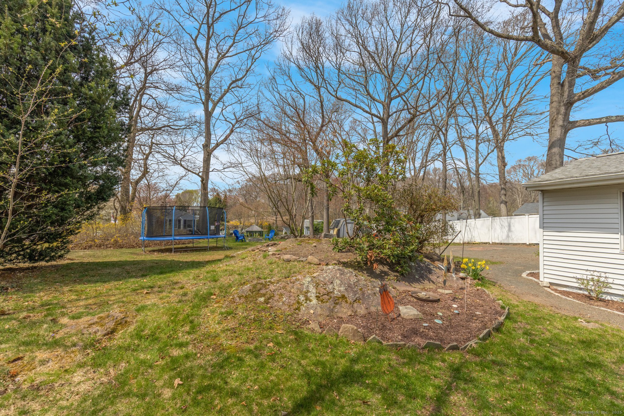 654 Bradley Street, East Haven, Connecticut image 32