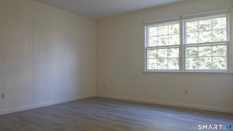 Tiny photo for 23 Derbyshire #23, Derby, CT 06418 (MLS # 24163188)