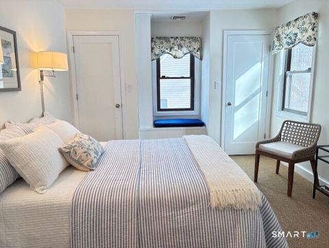 Tiny photo for 11 Copper Ridge Circle #11, Guilford, CT 06437 (MLS # 24149805)