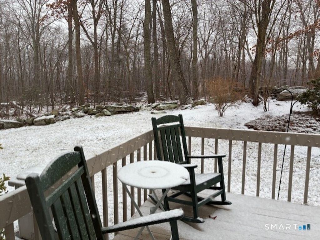 Photo of 11 Copper Ridge Circle #11, Guilford, CT 06437 (MLS # 24149805)