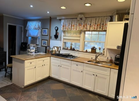 Tiny photo for 26 View Place, Guilford, CT 06437 (MLS # 24202374)