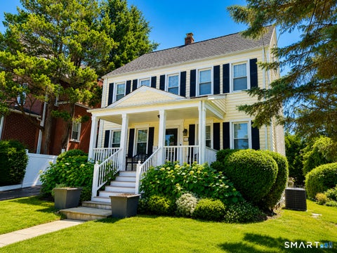 Photo of 31 Connecticut Avenue, Greenwich, CT 06830 (MLS # 24185409)