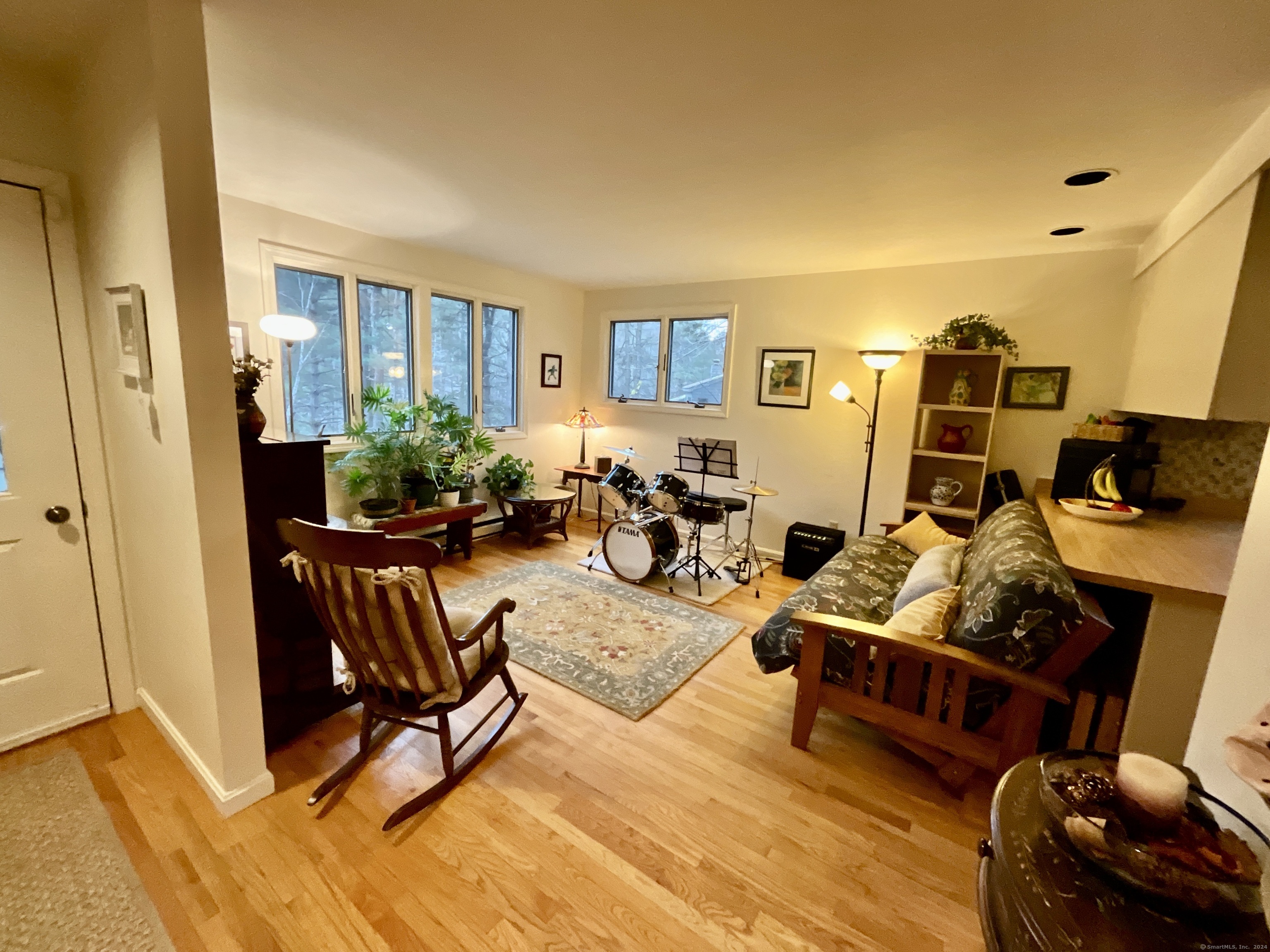 431 Trailsend Drive, Torrington, Connecticut image 9