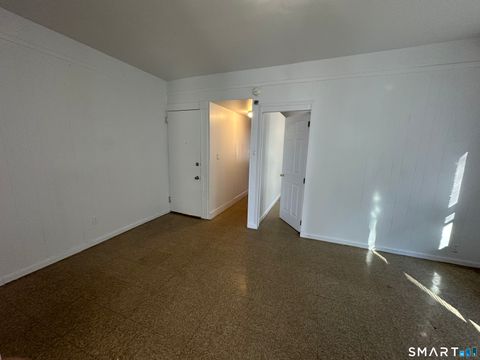 Tiny photo for 34 White Street #2L, New Haven, CT 06519 (MLS # 24151252)