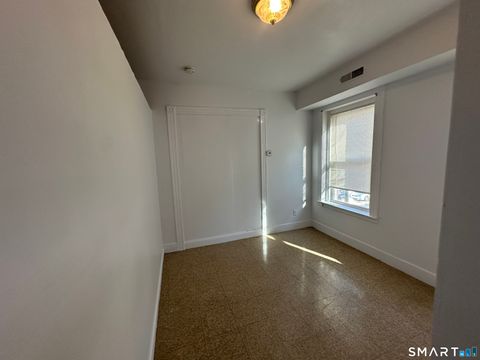 Tiny photo for 34 White Street #2L, New Haven, CT 06519 (MLS # 24151252)
