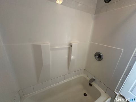 Tiny photo for 34 White Street #2L, New Haven, CT 06519 (MLS # 24151252)