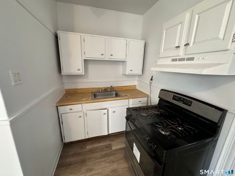 Tiny photo for 34 White Street #2L, New Haven, CT 06519 (MLS # 24151252)