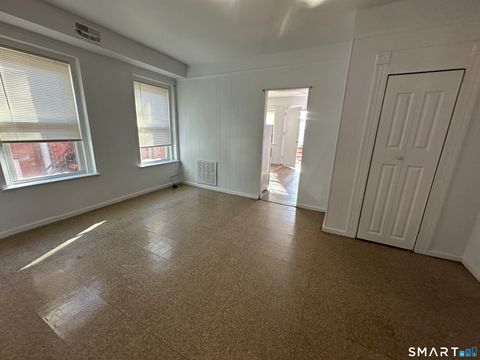 Tiny photo for 34 White Street #2L, New Haven, CT 06519 (MLS # 24151252)