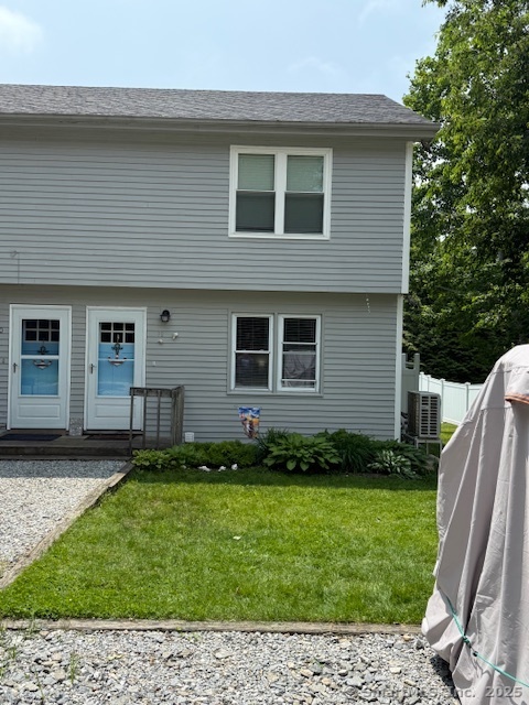 Property for Sale at Laurelwood Drive, East Lyme, Connecticut - Bedrooms: 2 
Bathrooms: 2 
Rooms: 4  - $299,900