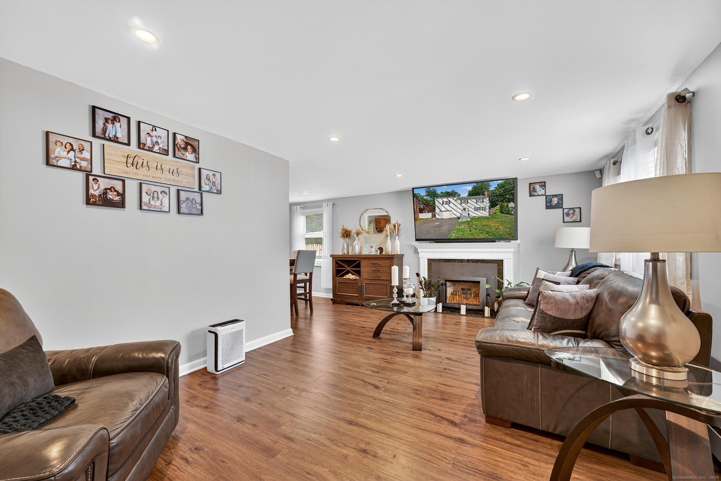 20 Ferncrest Drive