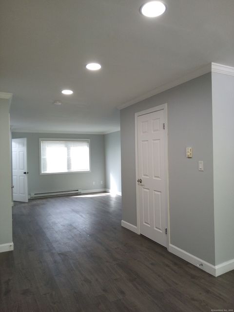 Tiny photo for 74 Washington Road #APT 16, Woodbury, CT 06798 (MLS # 24137844)