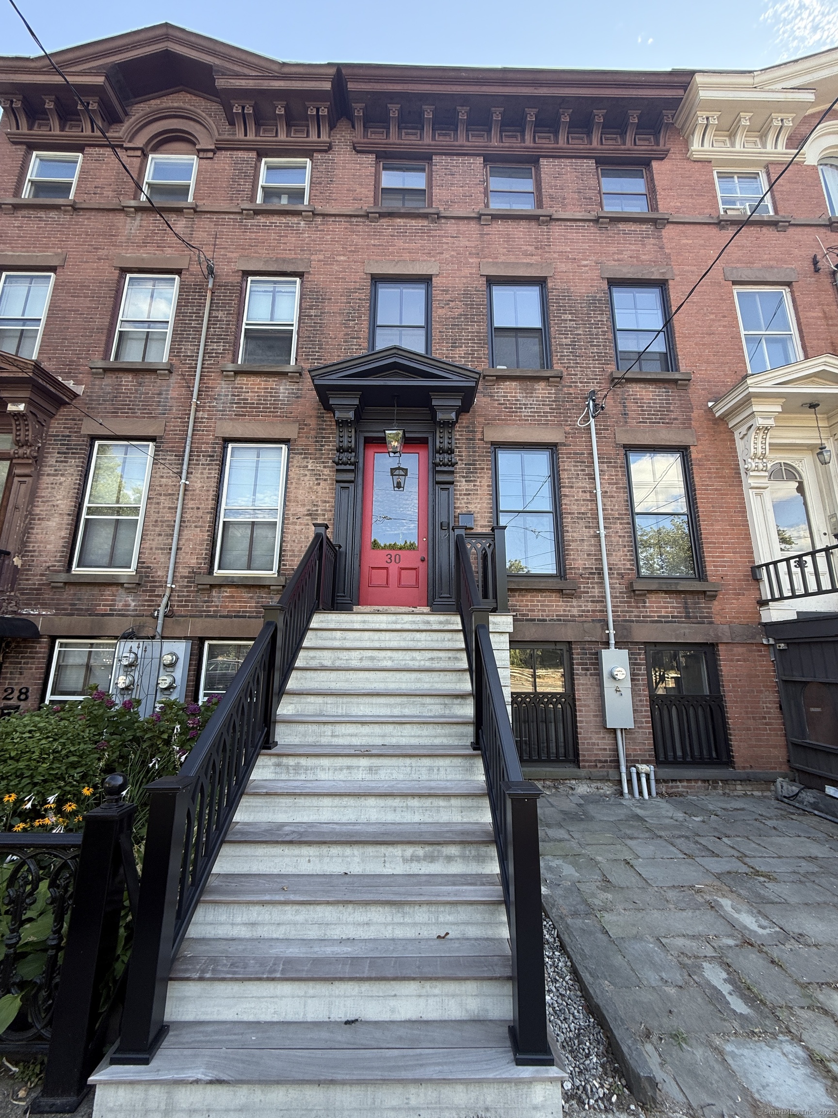 30 Trumbull Street