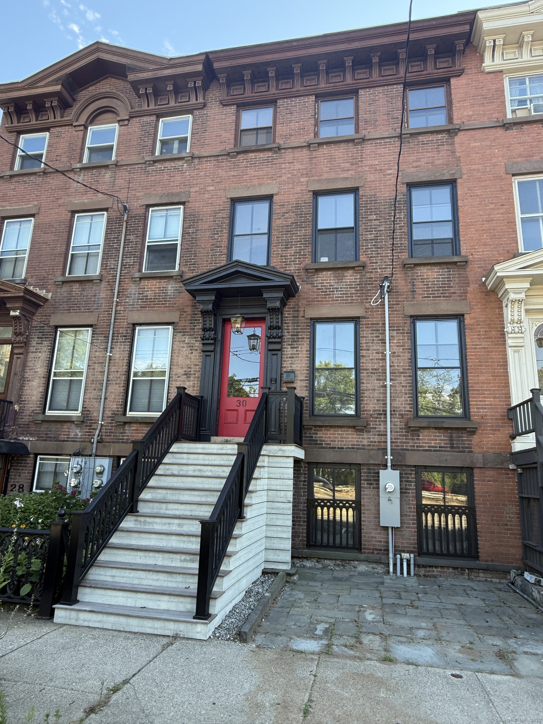 30 Trumbull Street