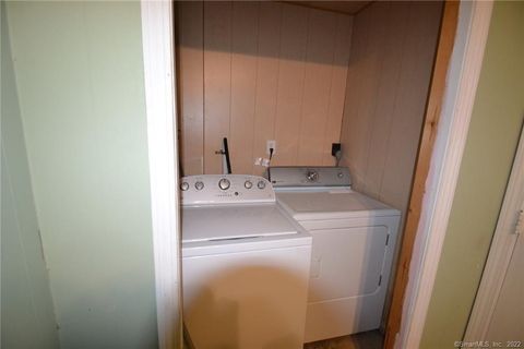 Tiny photo for 8 Scuppo Road #APT 3, Danbury, CT 06811 (MLS # 24156737)