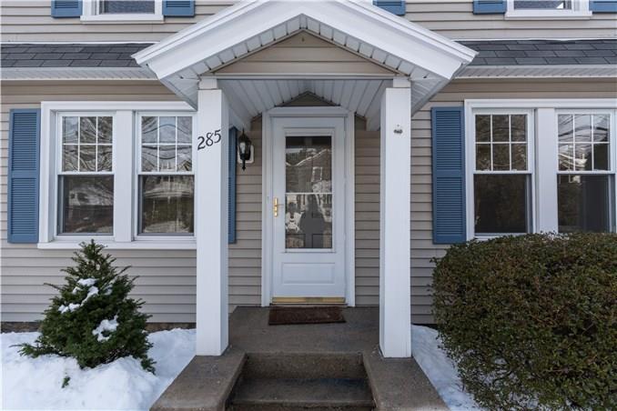 Photo 1 of 285 West Avenue, Darien, Connecticut, $675,000, Web #: 99131371