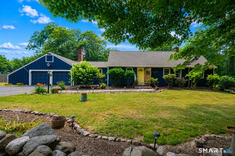 Homes For Sale - 101 Abbey Road<br/> Middlesex County, East Hampton, CT 06424