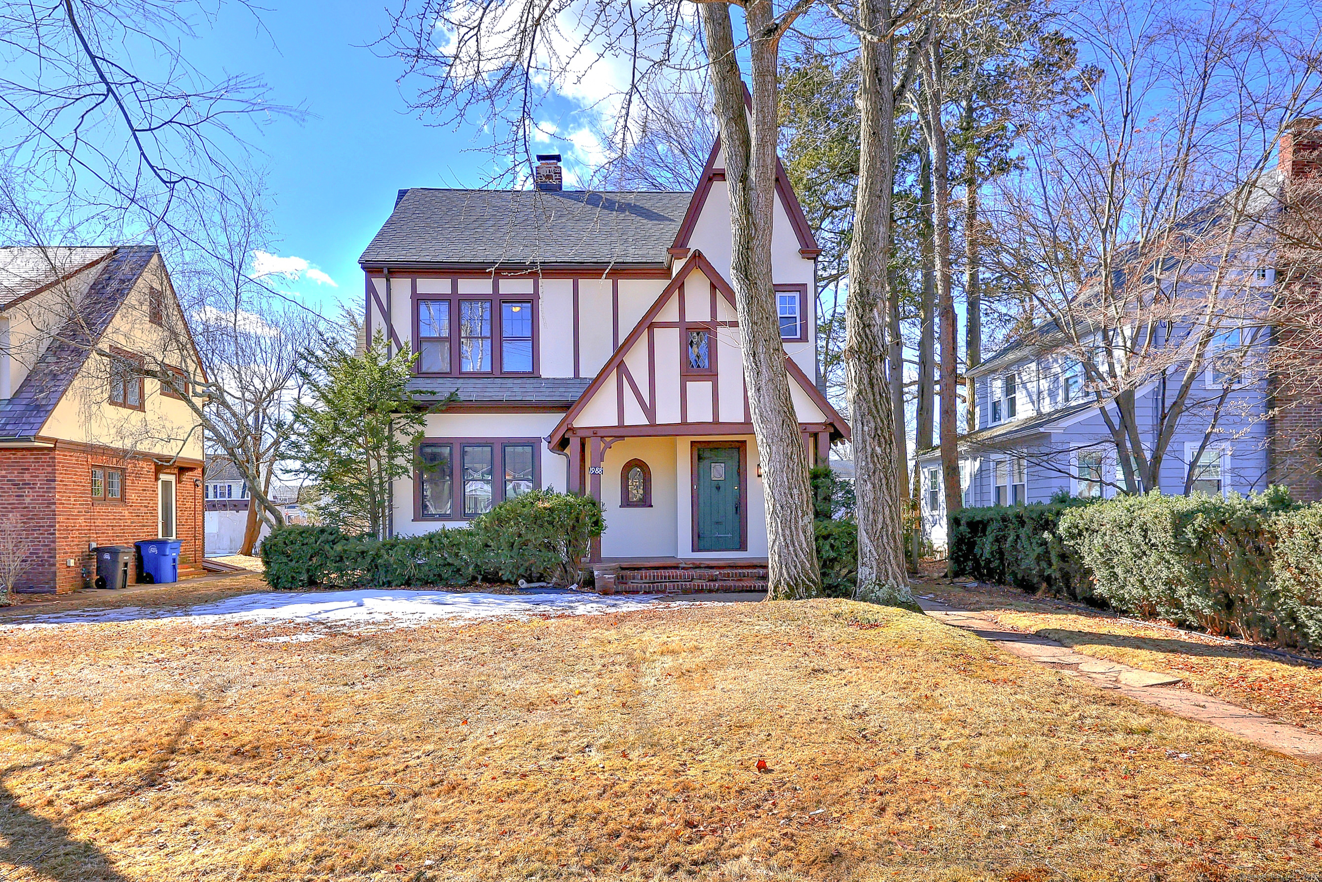 1988 Chapel Street, New Haven, Connecticut image 2