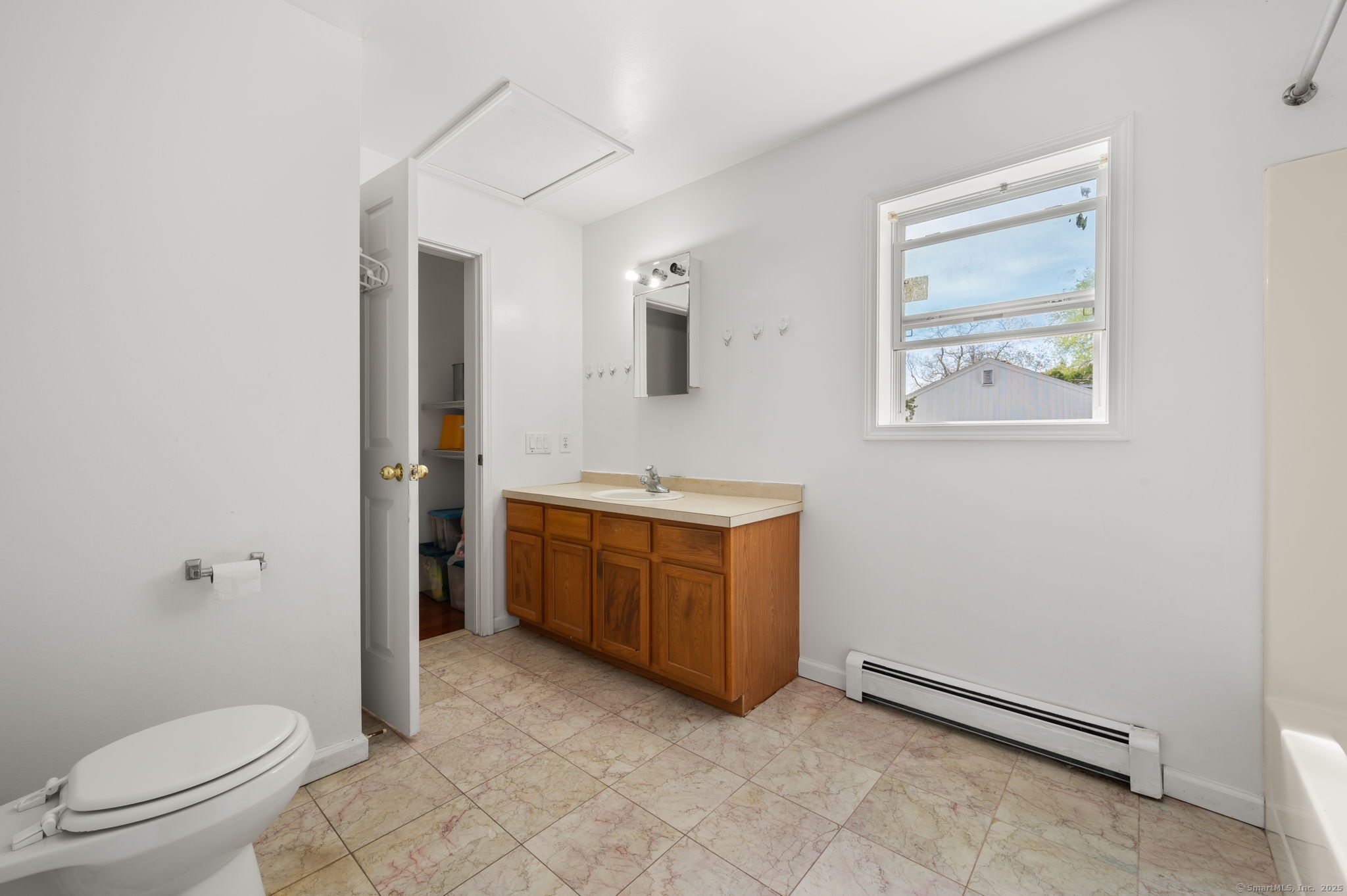 24 Fort Shantok Road, Montville, Connecticut image 10