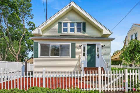 Tiny photo for 366 Suburban Avenue, Fairfield, CT 06825 (MLS # 24101953)