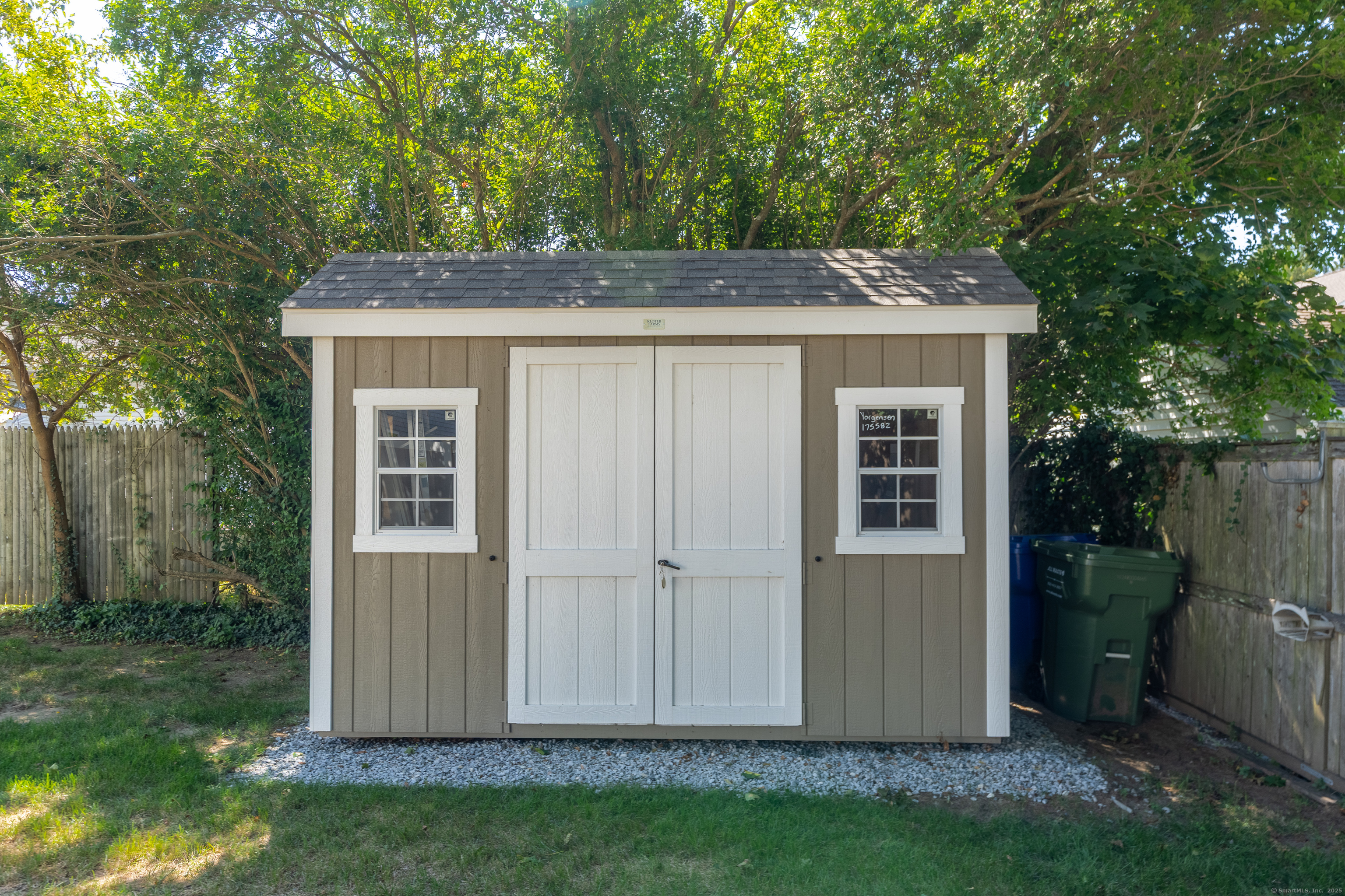 Old Saybrook, Connecticut 06475, United States, 3 Bedrooms Bedrooms, ,3 BathroomsBathrooms,Residential,Pending,215096