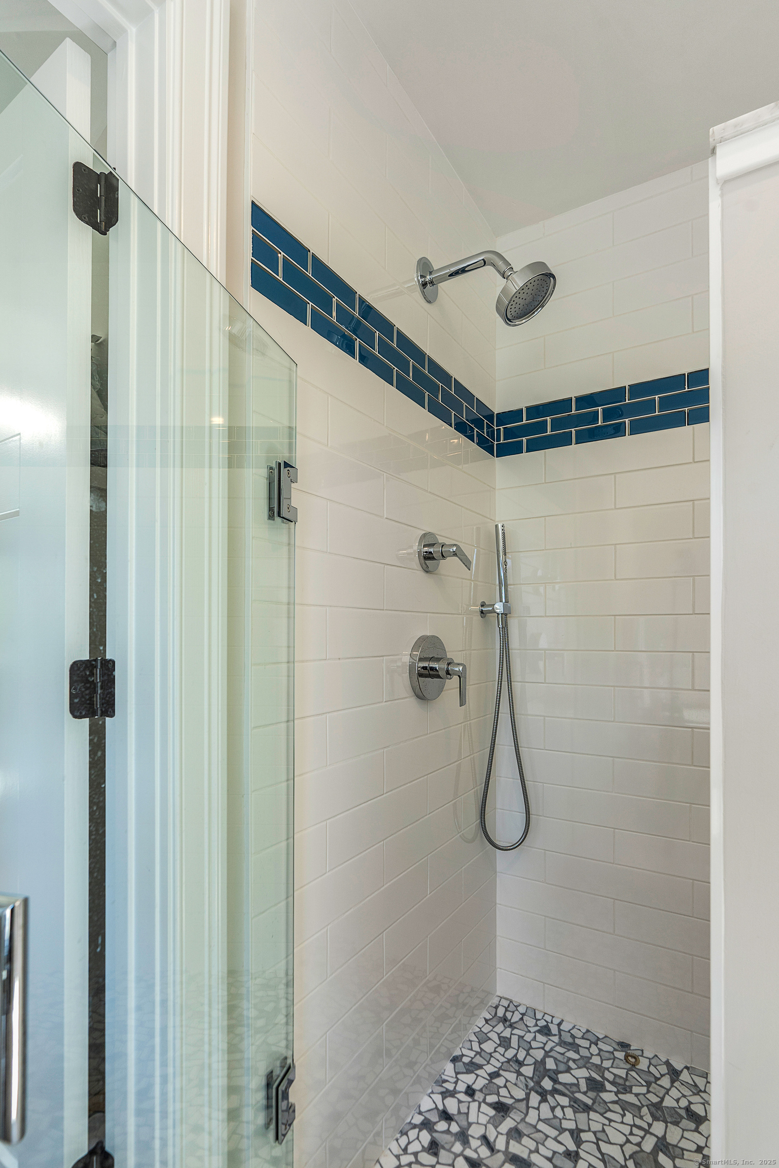 Old Saybrook, Connecticut 06475, United States, 3 Bedrooms Bedrooms, ,3 BathroomsBathrooms,Residential,Pending,215096