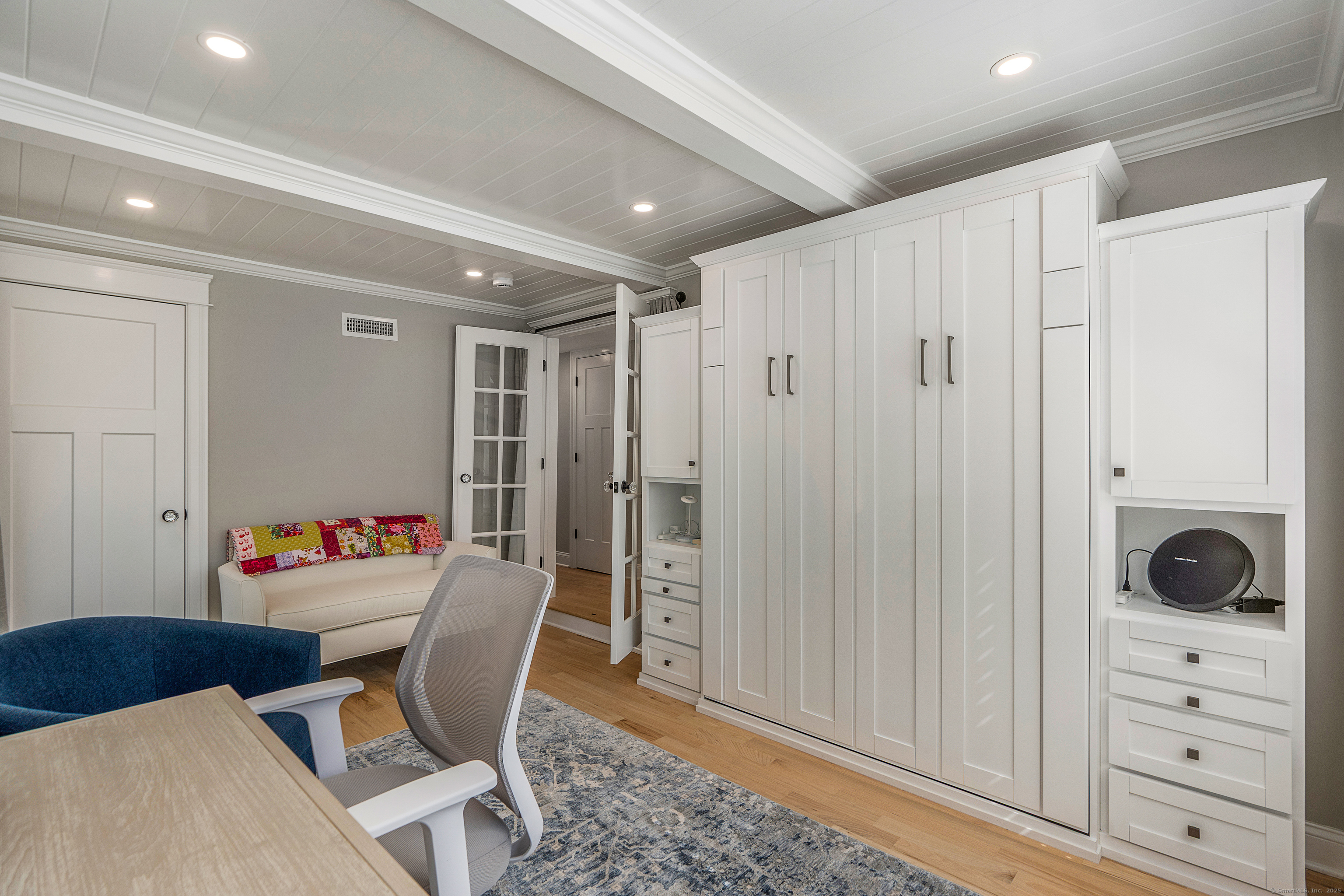 Old Saybrook, Connecticut 06475, United States, 3 Bedrooms Bedrooms, ,3 BathroomsBathrooms,Residential,Pending,215096