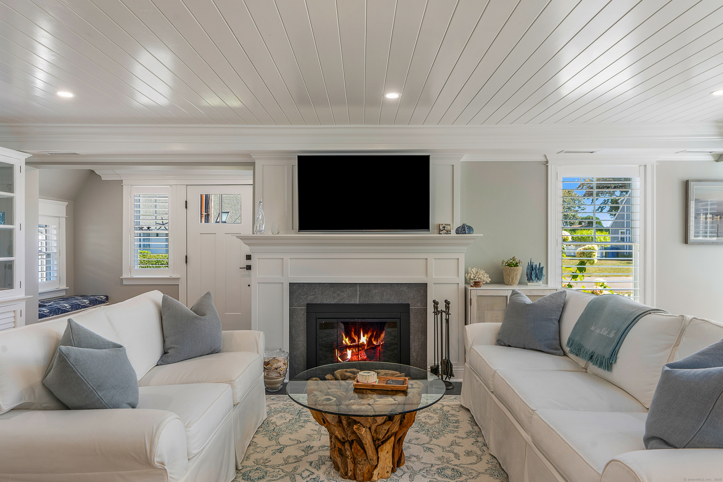 Old Saybrook, Connecticut 06475, United States, 3 Bedrooms Bedrooms, ,3 BathroomsBathrooms,Residential,Pending,215096