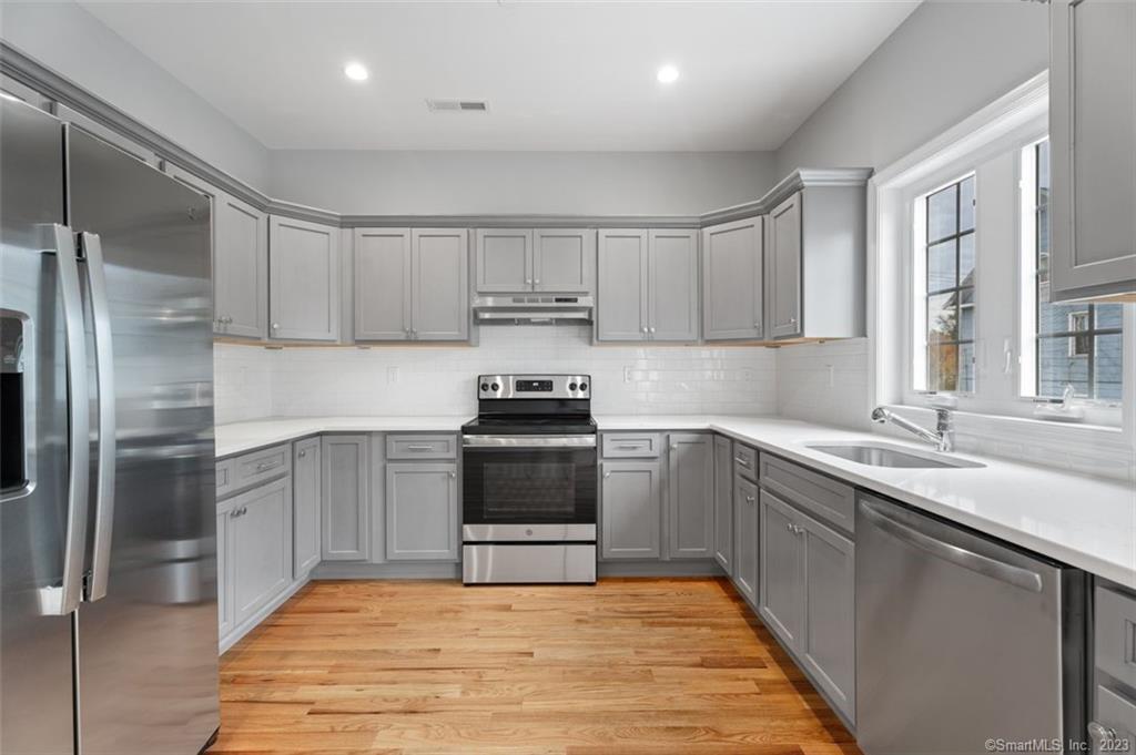 232 Columbus Avenue 5