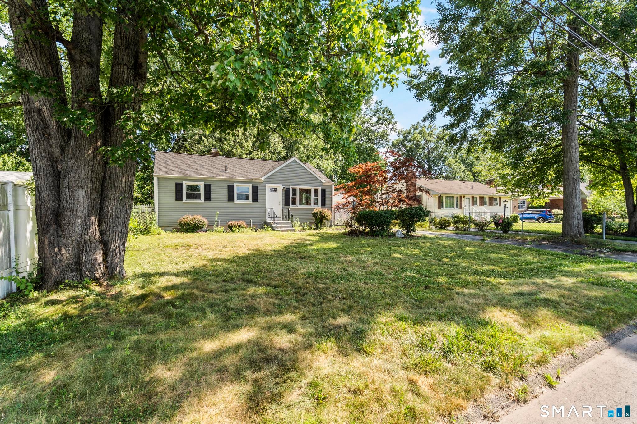 14 Hillsdale Avenue
