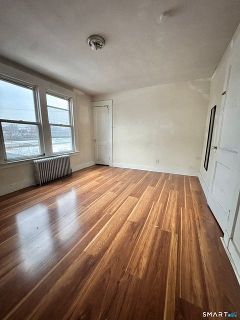 Tiny photo for 20 Ashland Place, New Haven, CT 06513 (MLS # 24146265)